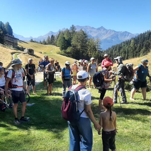 Randonnée accompagnée pour tous © Virginie Rochette - Parc national de la Vanoise