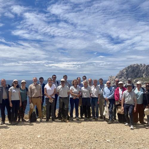 Le collectif des Parcs nationaux au Cap croisette au Parc national des Calanques